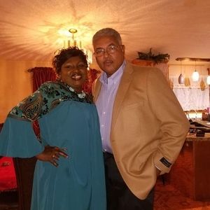 Meet your Posher, Annie